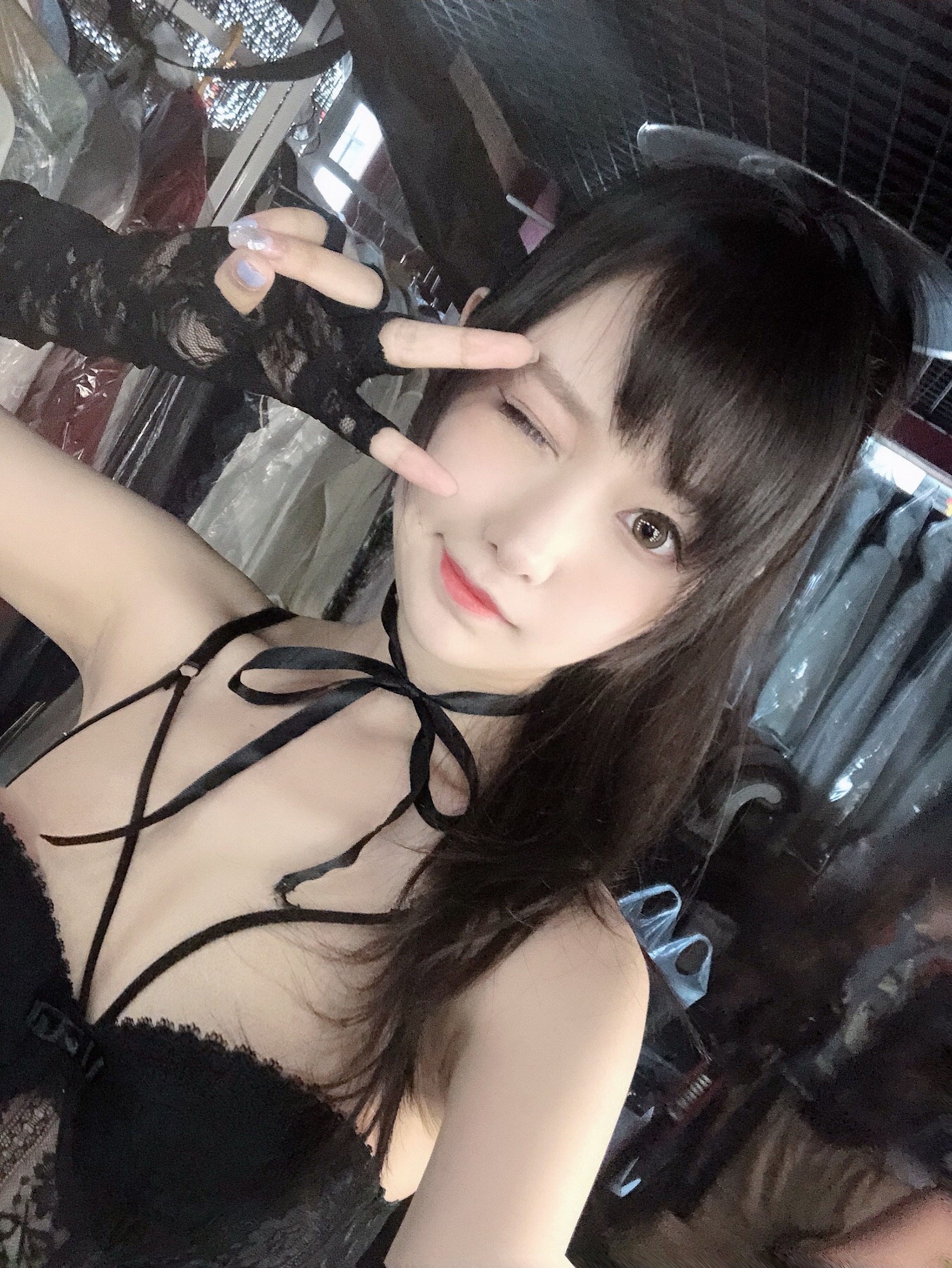 Shika小鹿鹿 - NO.051 妄想天国 真爱版 [24P3V]-XikXak
